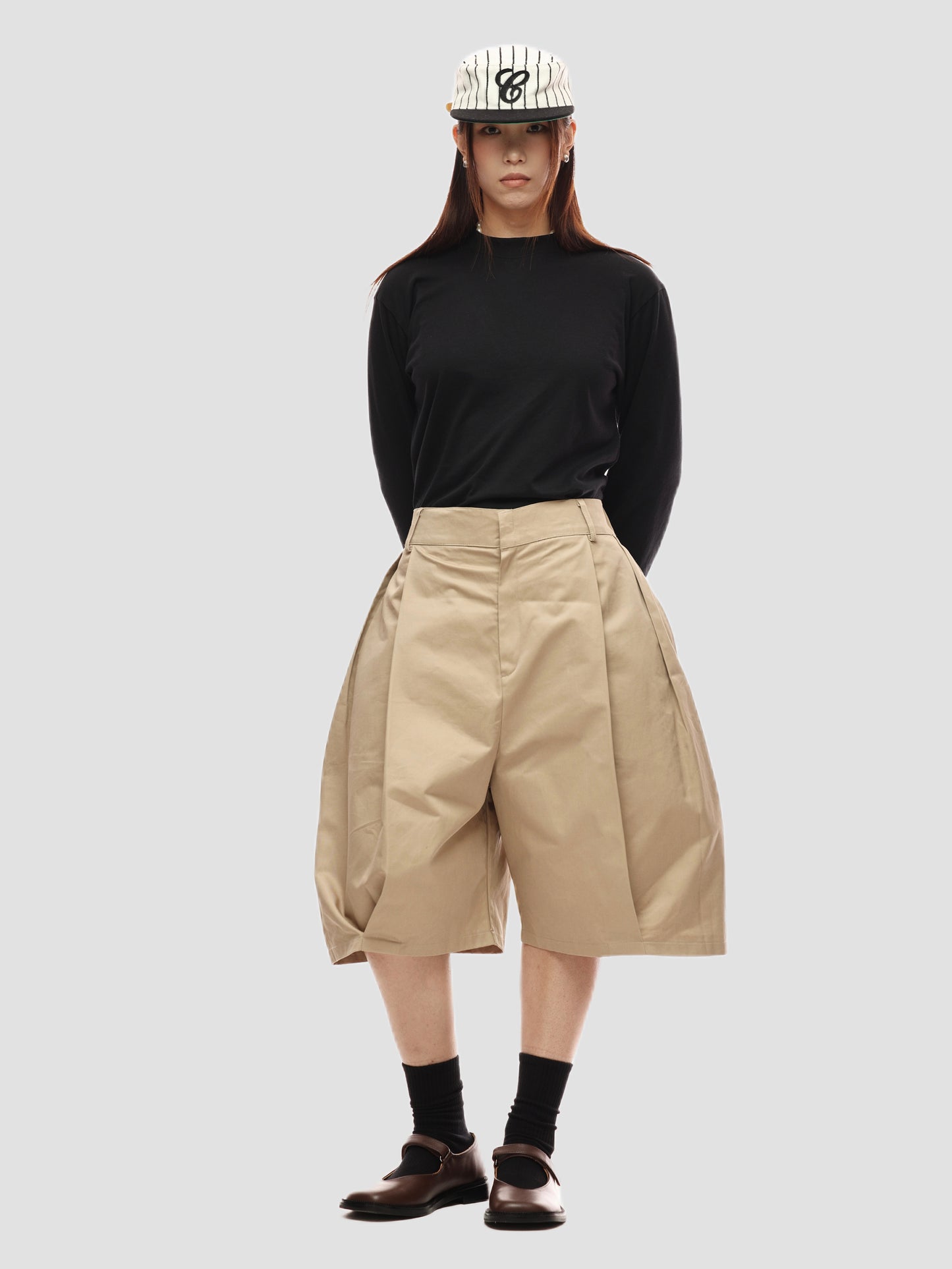 6CRAYON Elastic Waist Wide-Leg Shorts 2.0 – Double Pleated & Loose Fit with Coating